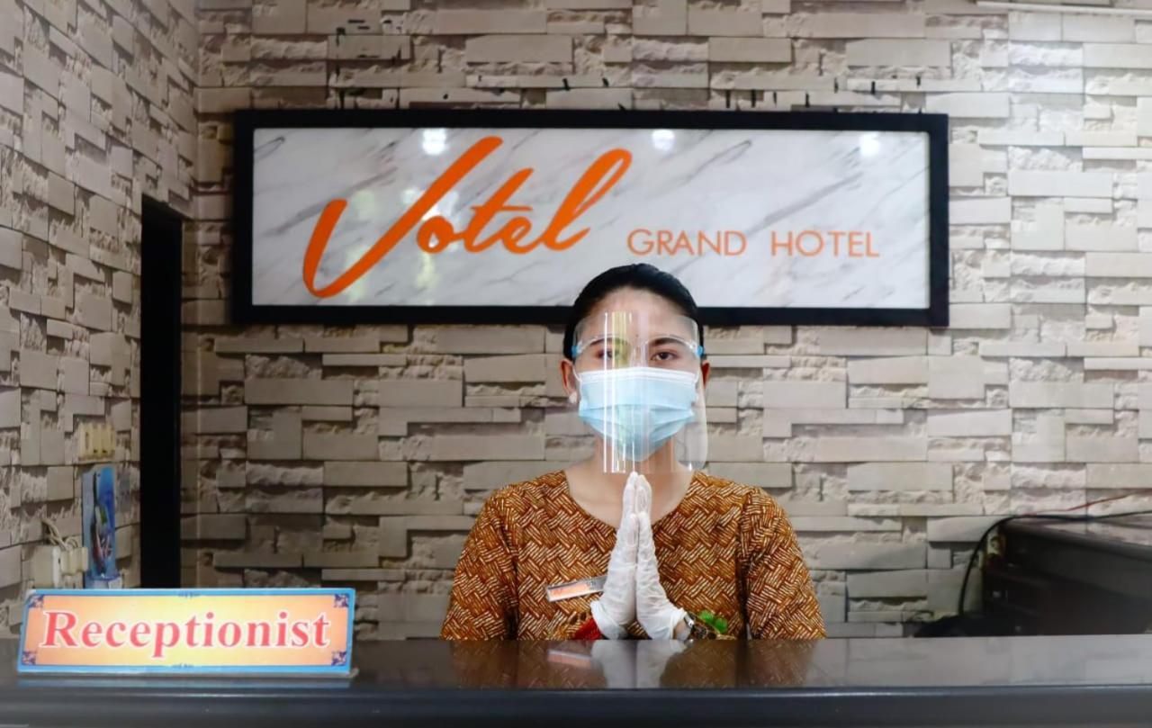 Votel Hotel Tulungagung Ngoại thất bức ảnh